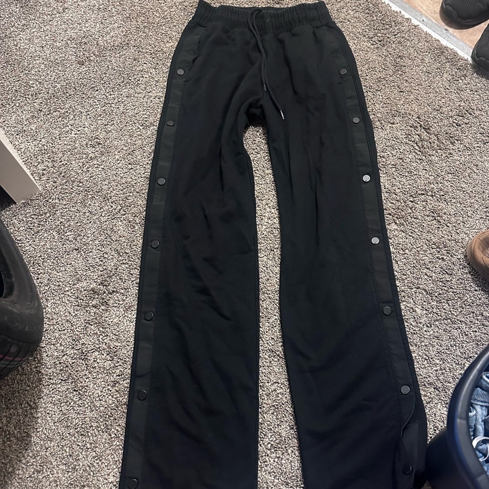 Alo yoga sweatpants